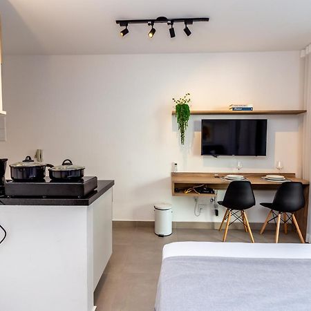 360 Vn Melo Alves By Housi Apartment Sao Paulo Exterior photo